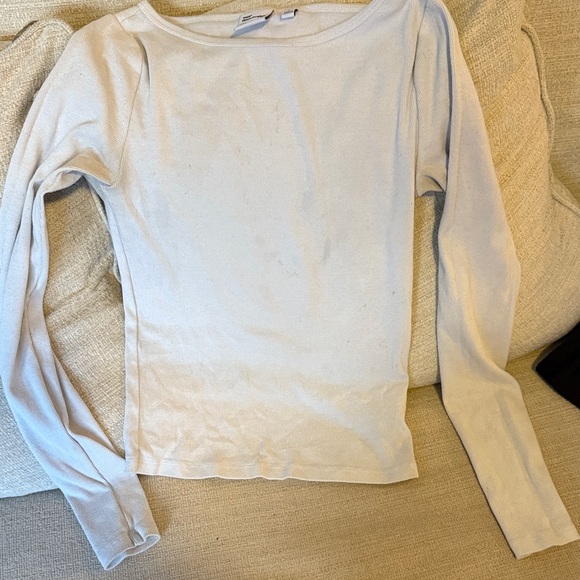 Aritzia Long Sleeve Cream Top - Picture 1 of 5